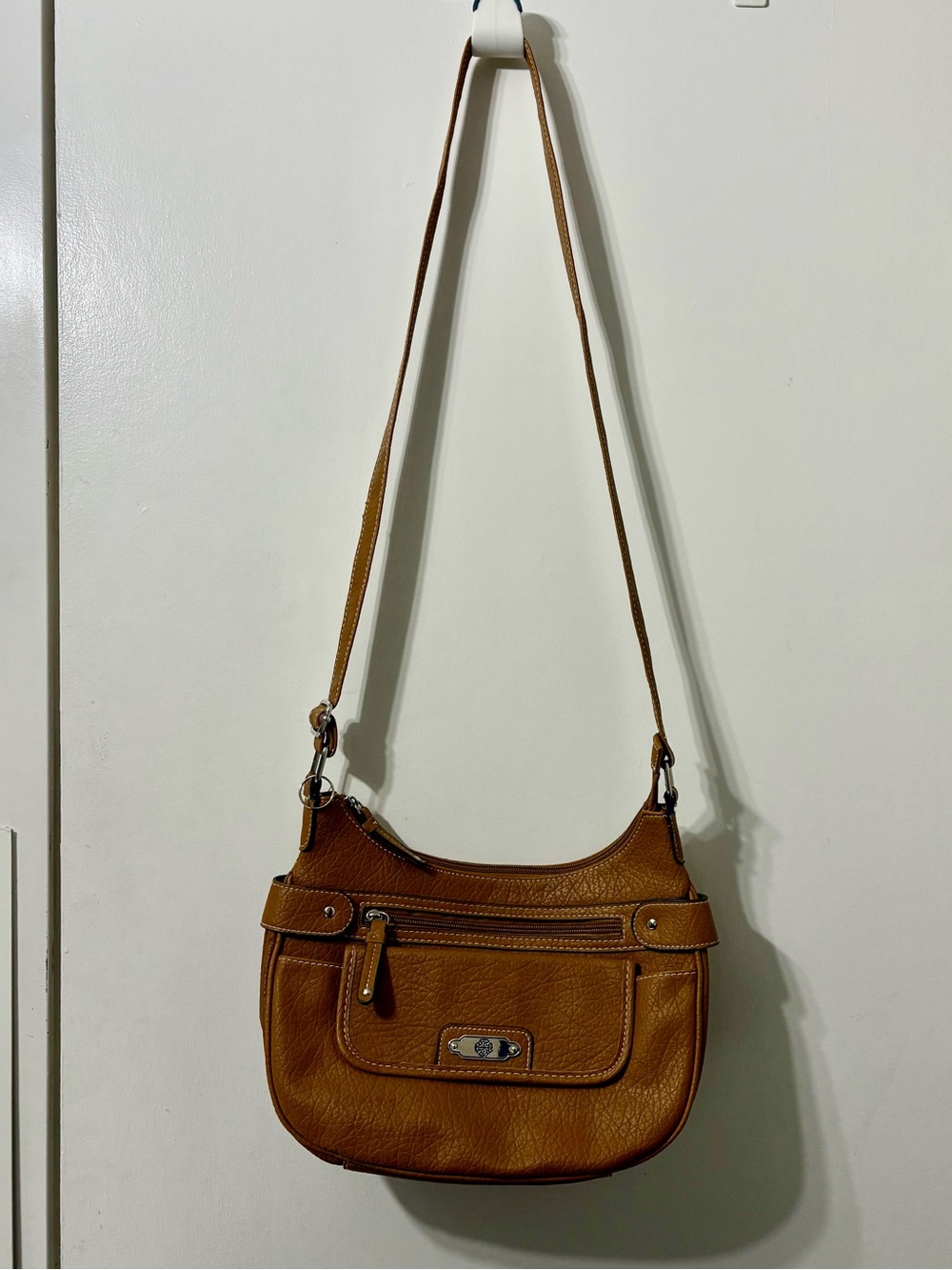 Women’s Tan Faux Leather Shoulder Bag - Classic Crossbody